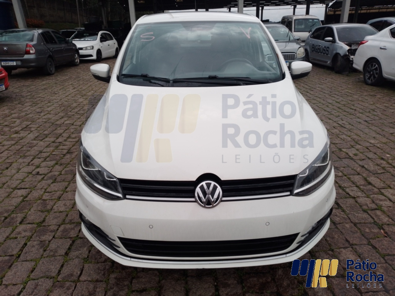 LOTE 32 VW/NOVO FOX CL MB FLEX 2016/2016 